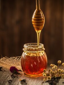Honey face pack for glowing and healthy skin