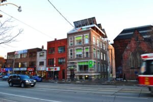 planet Traveler boy's hostel in Toronto, Canada